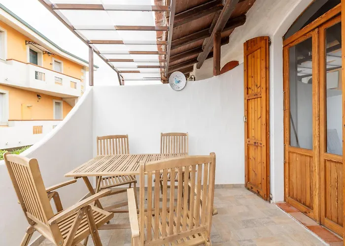 Casa Vacanze Con Giardino, Vicino Al Mare Valledoria
